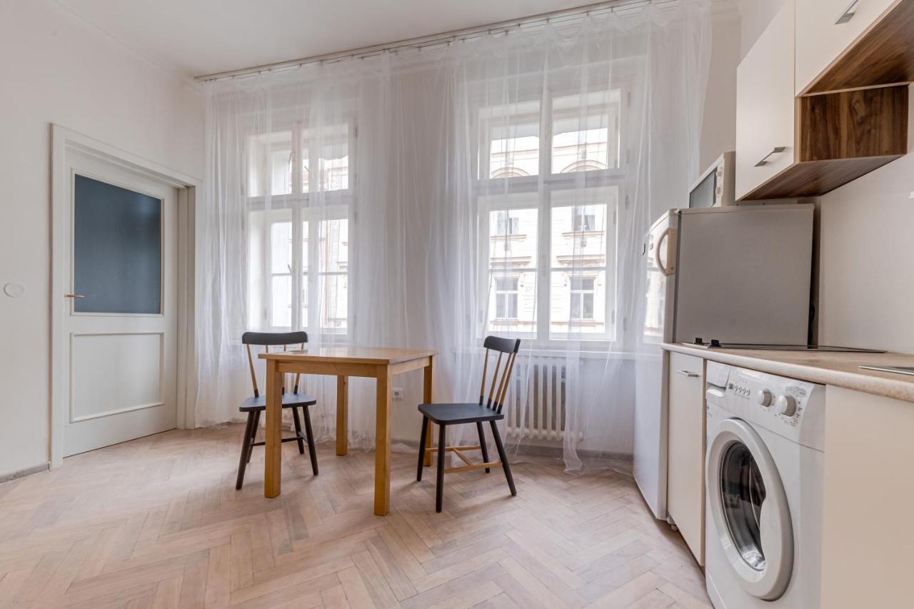 Nejedleho Apartment Prag